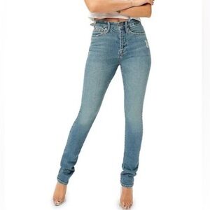 NWT Good American Good Classic High Rise Slim Fit Stacked Inseam Jeans size 2/26